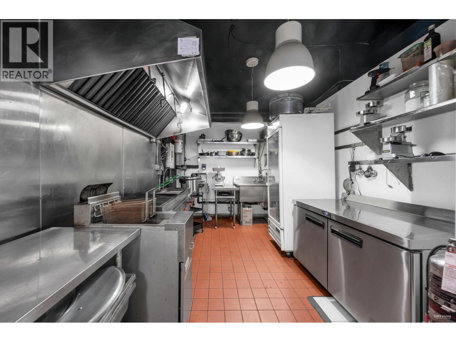 11940 CONFIDENTIAL, West Vancouver