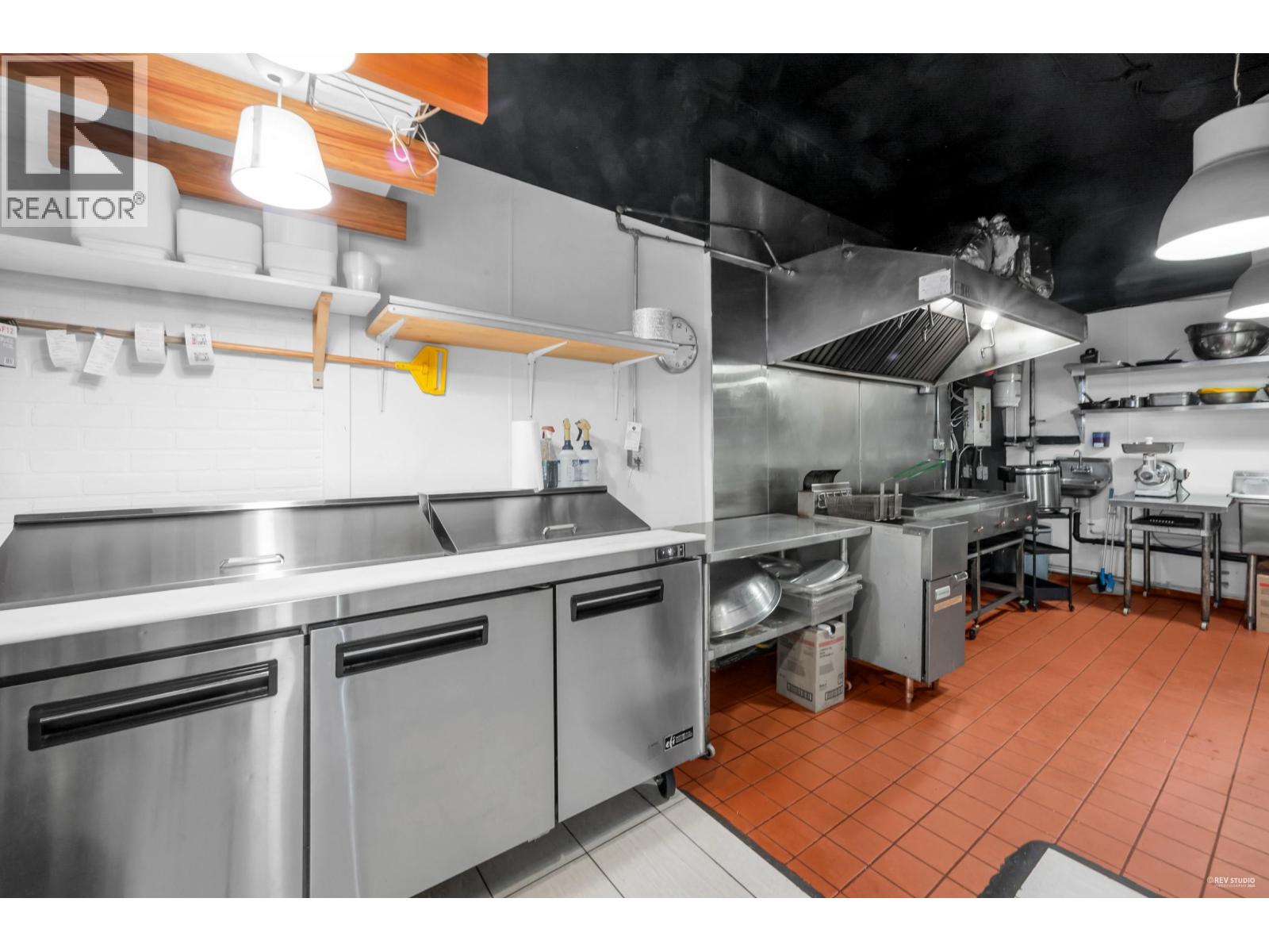 11940 CONFIDENTIAL, West Vancouver