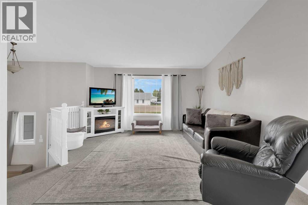 2029 Minto Street, Penhold