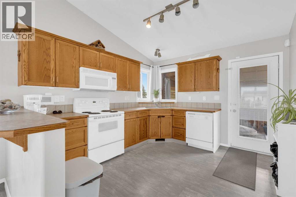 2029 Minto Street, Penhold