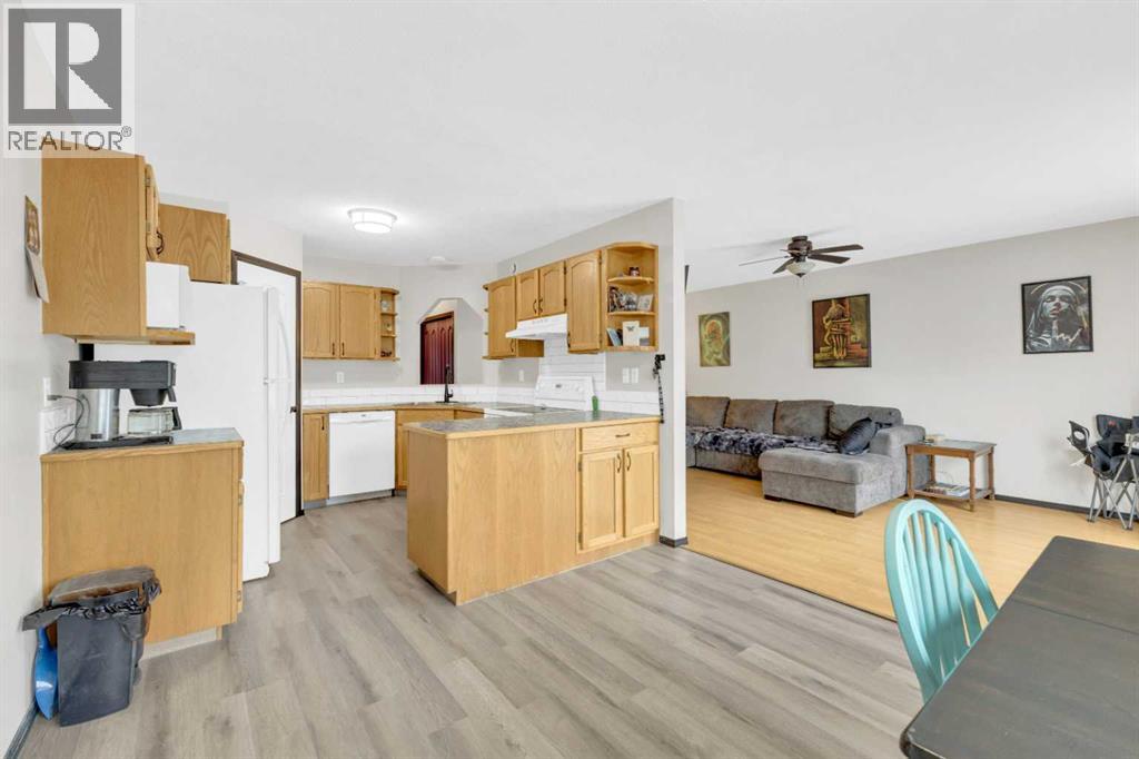 49 Old Boomer Road, Sylvan Lake