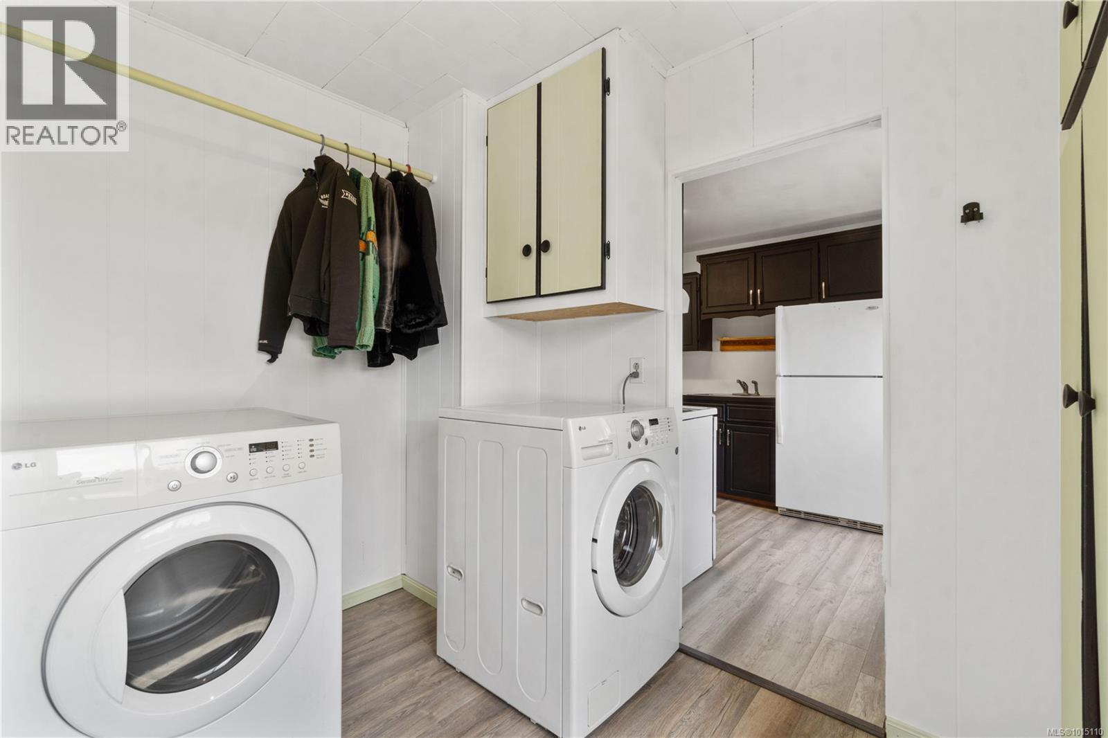 125 Harewood Rd, Nanaimo