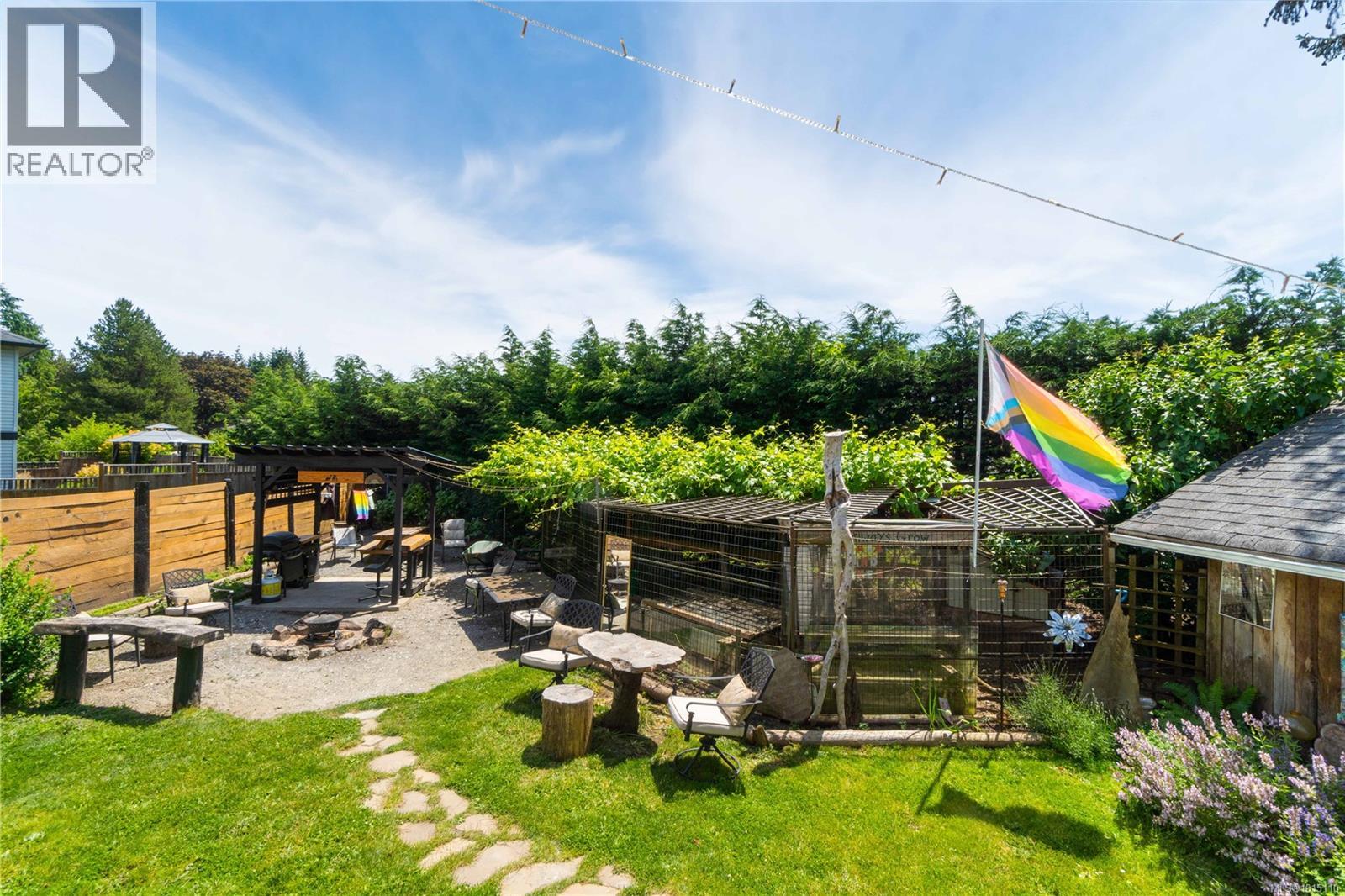 125 Harewood Rd, Nanaimo