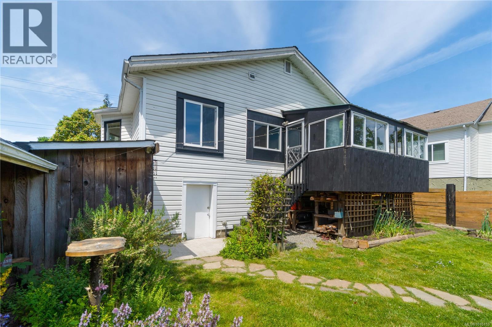 125 Harewood Rd, Nanaimo