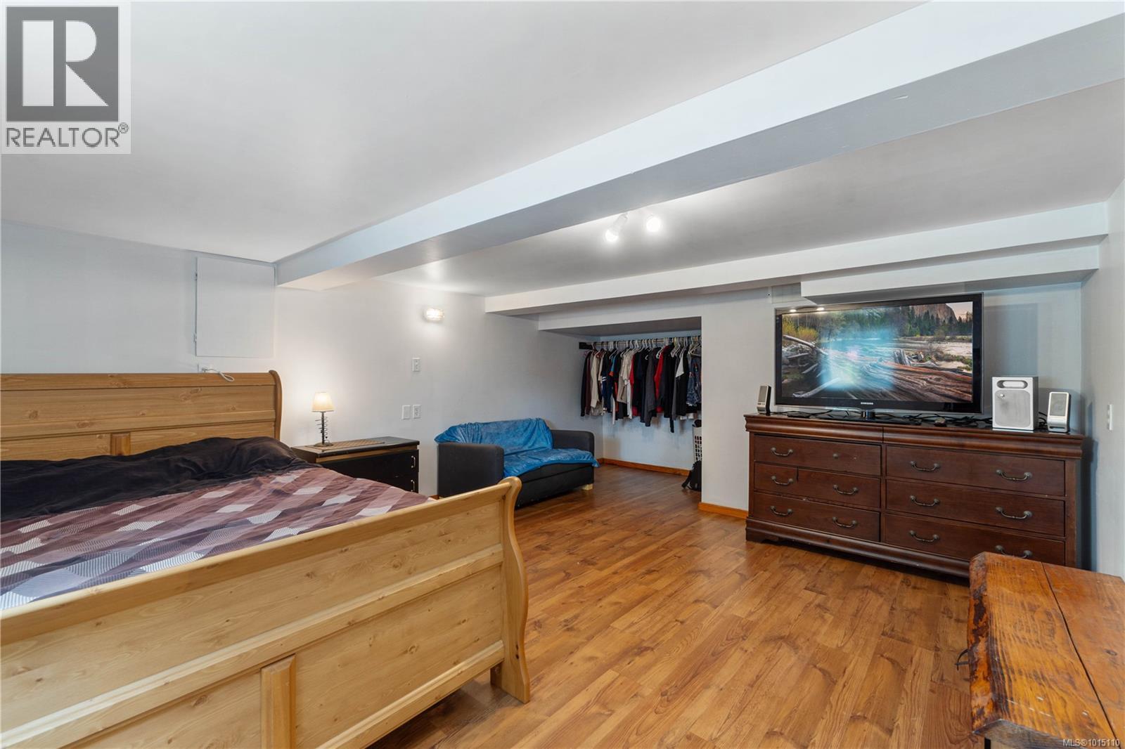 125 Harewood Rd, Nanaimo