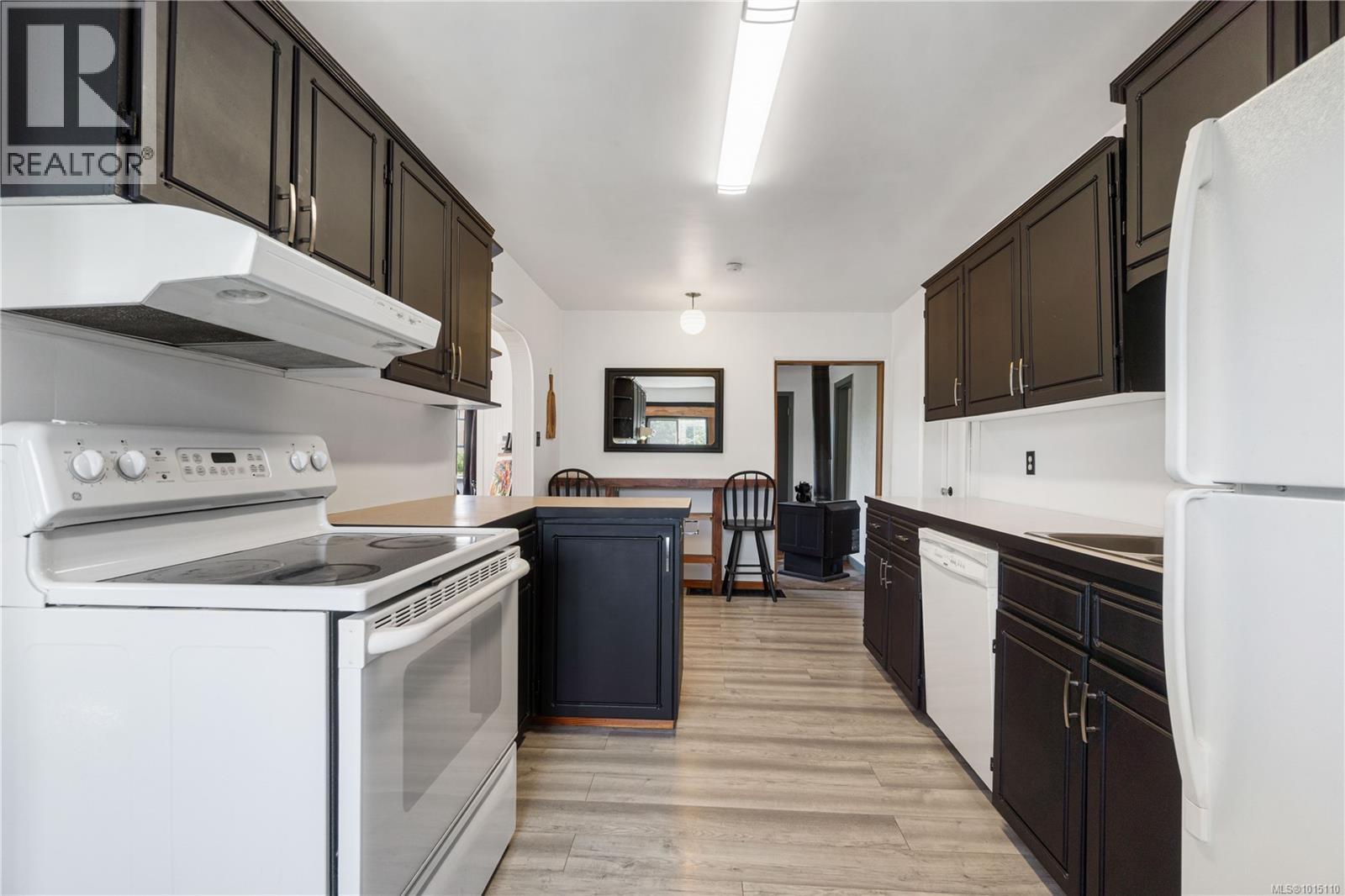 125 Harewood Rd, Nanaimo