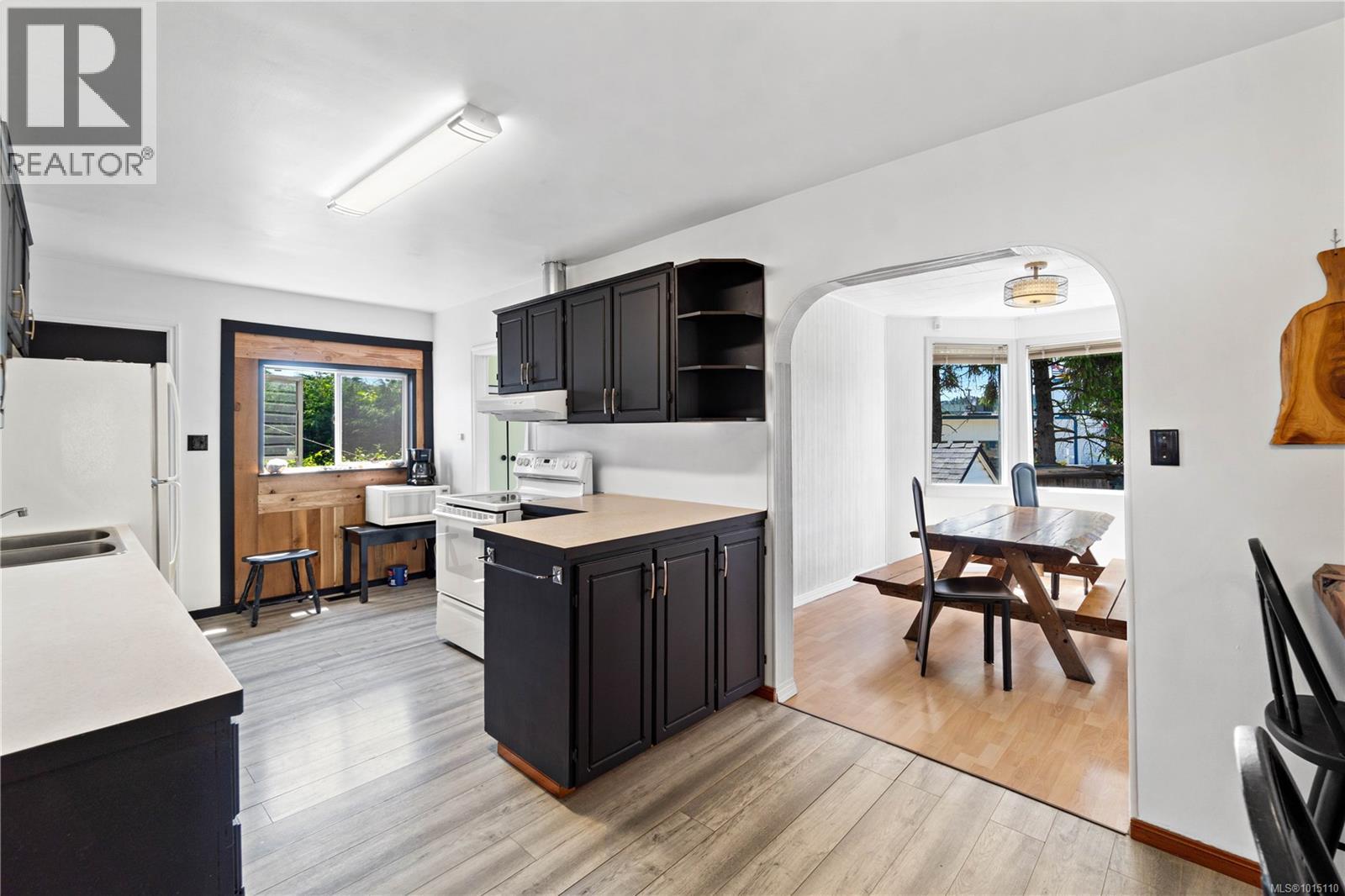 125 Harewood Rd, Nanaimo