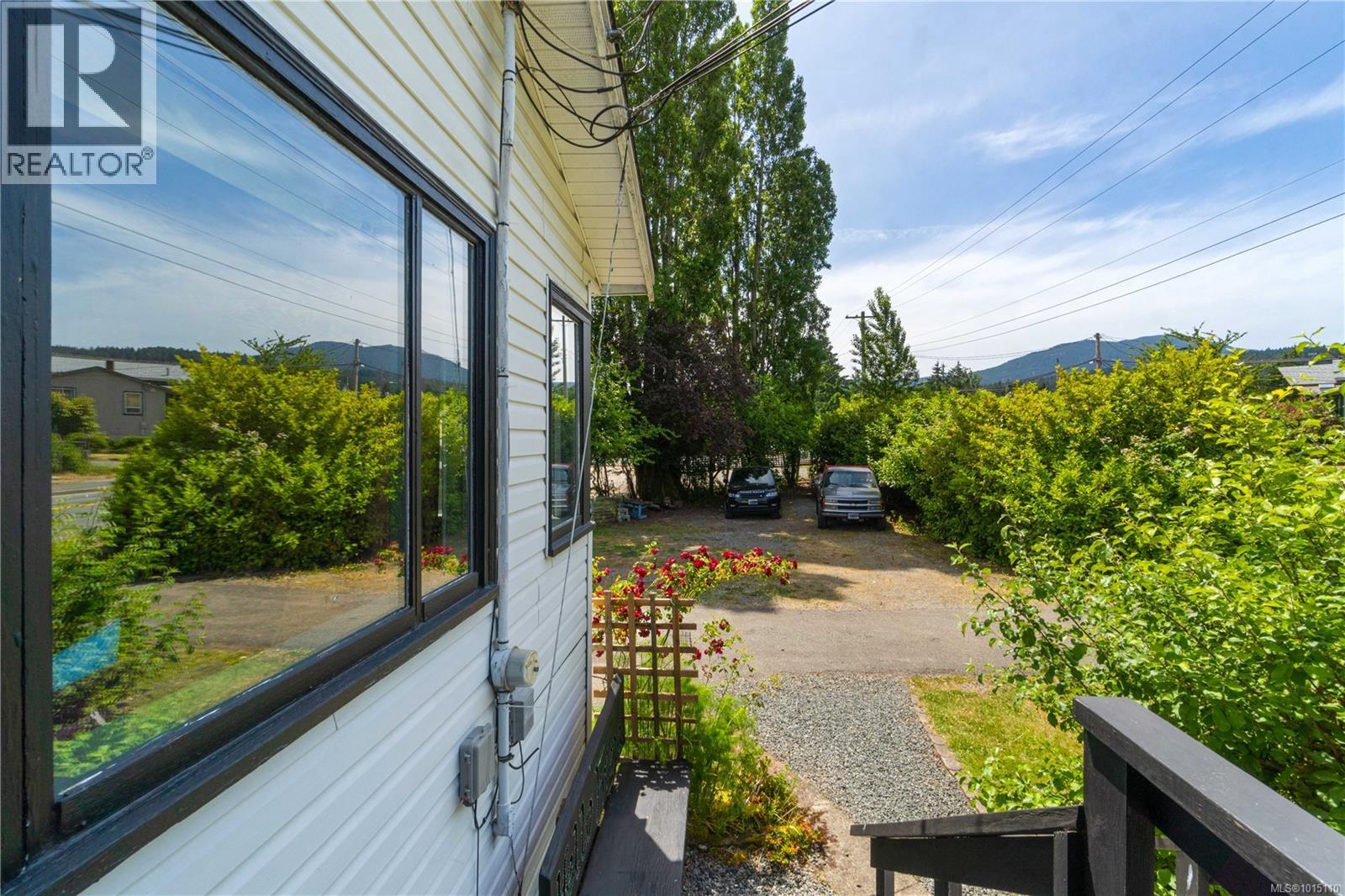 125 Harewood Rd, Nanaimo