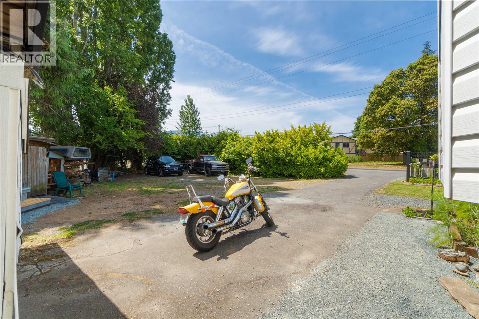 125 Harewood Rd, Nanaimo