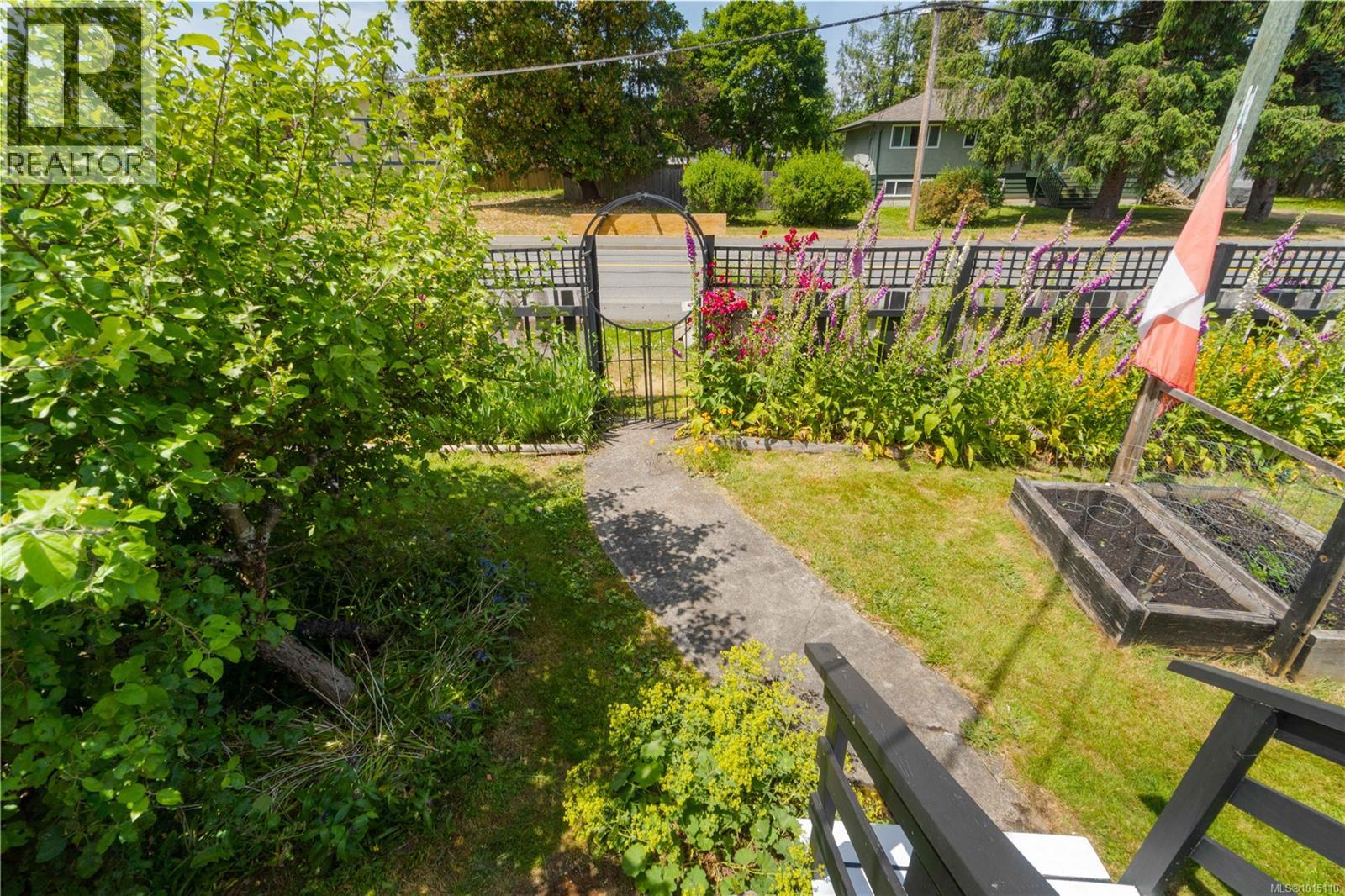 125 Harewood Rd, Nanaimo