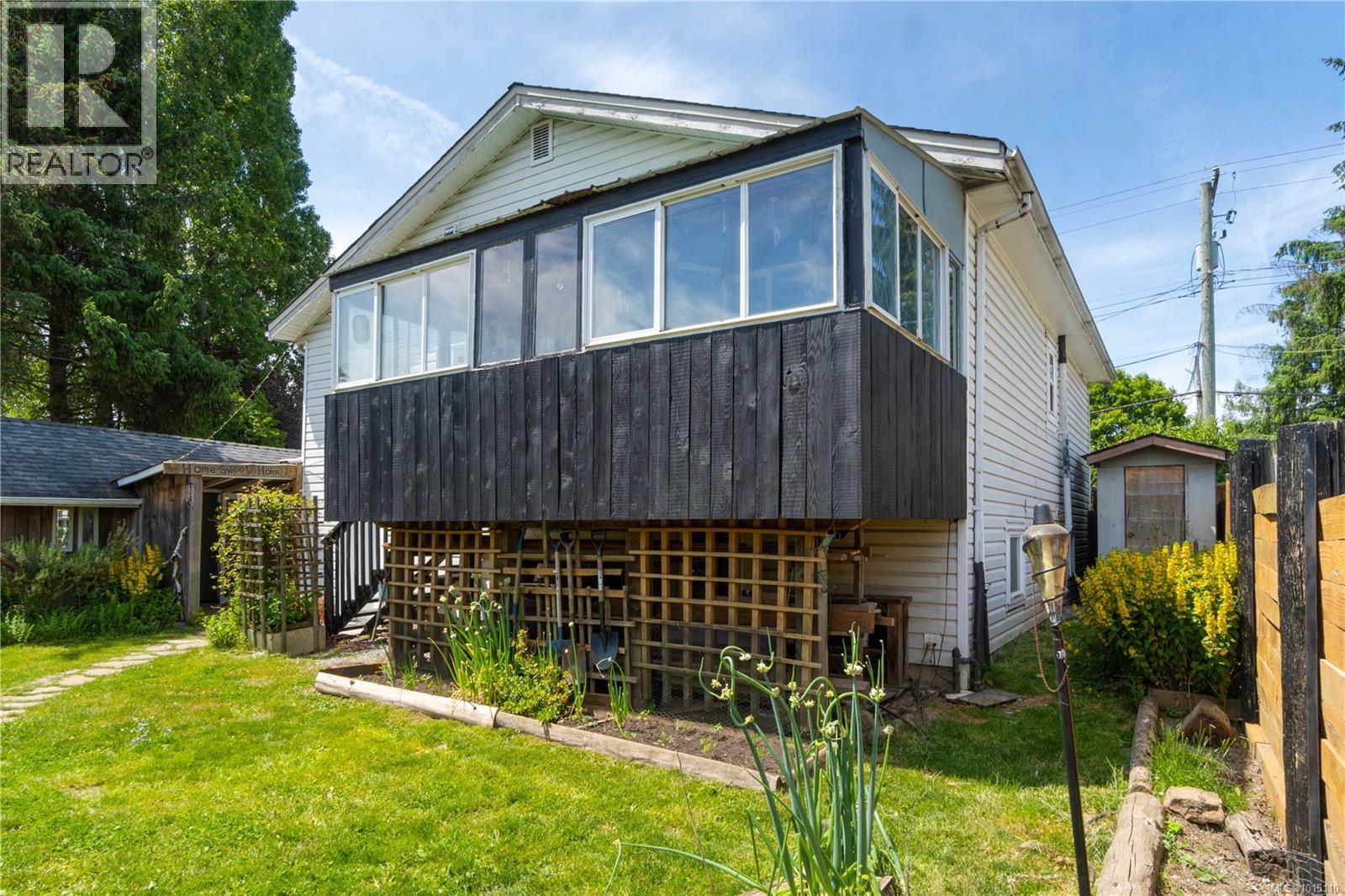 125 Harewood Rd, Nanaimo