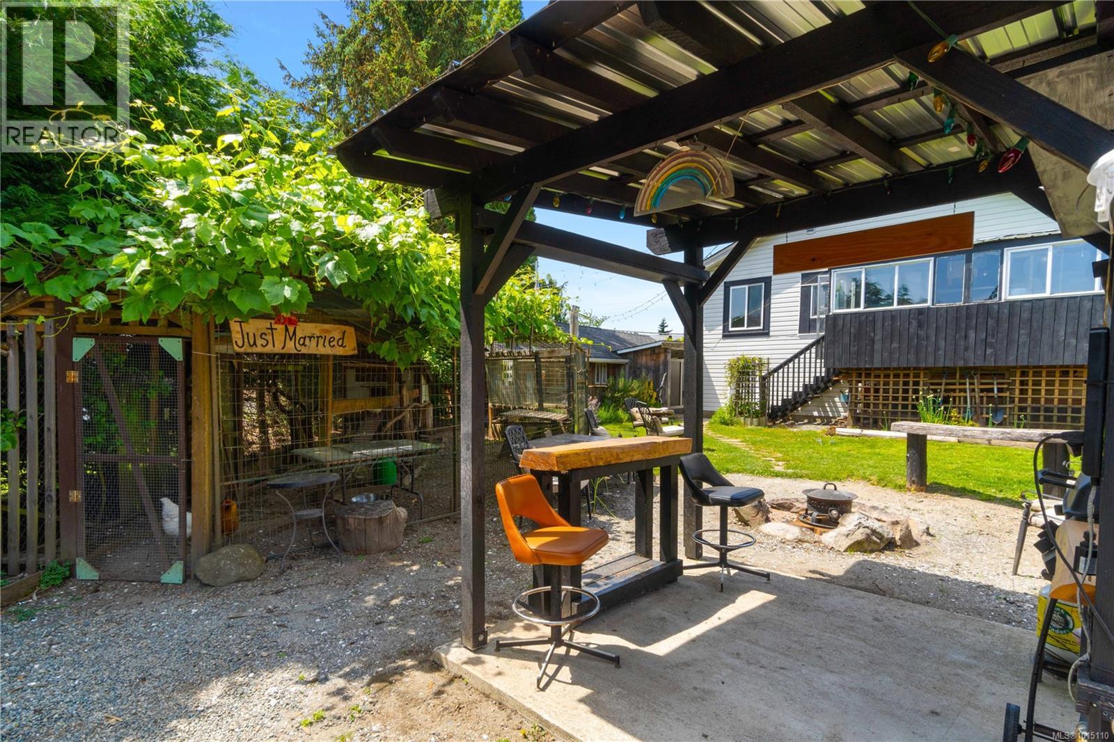 125 Harewood Rd, Nanaimo