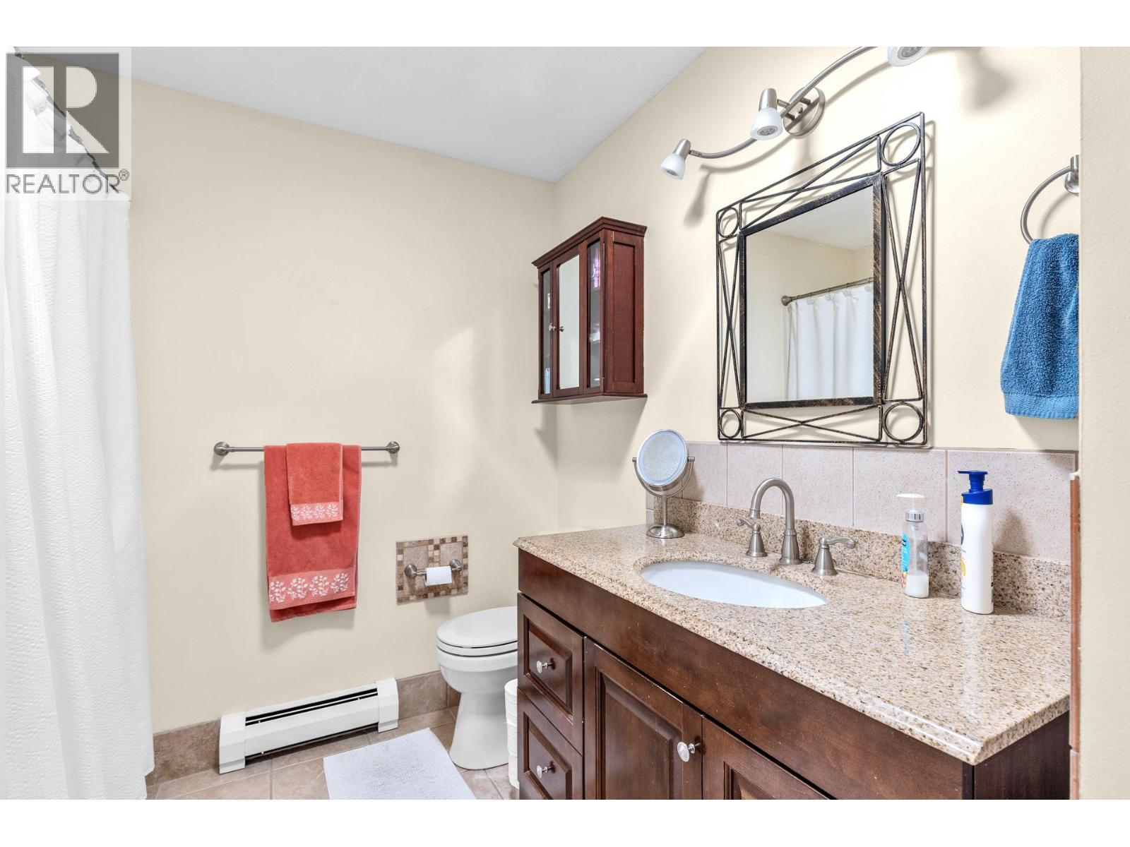 4 2433 Ingram Road, West Kelowna