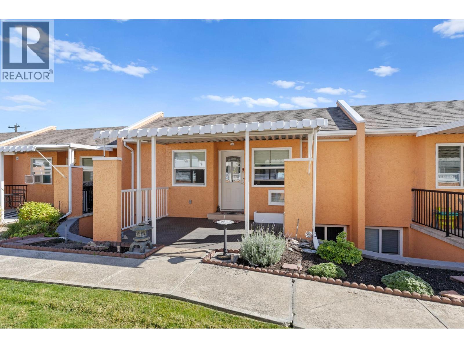 4 2433 Ingram Road, West Kelowna