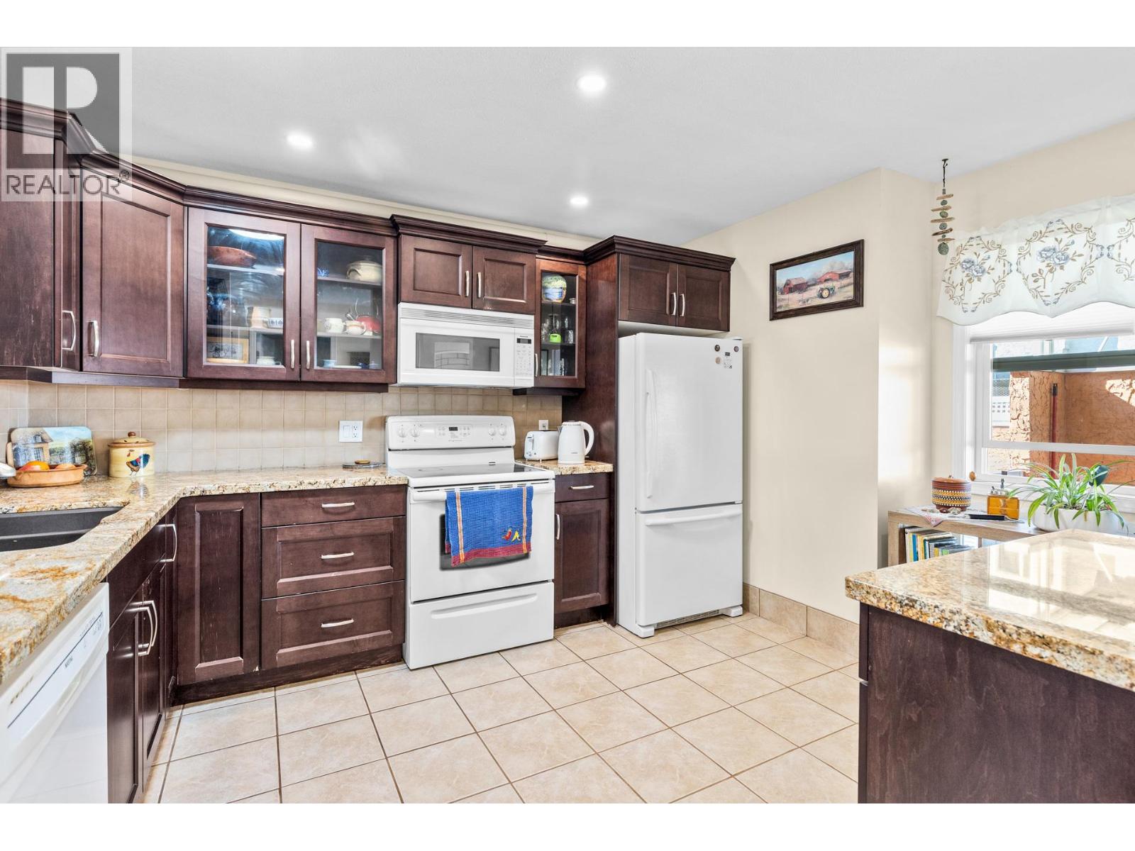4 2433 Ingram Road, West Kelowna