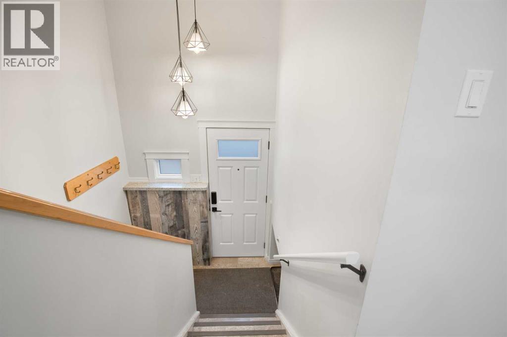 36 Page Avenue, Red Deer