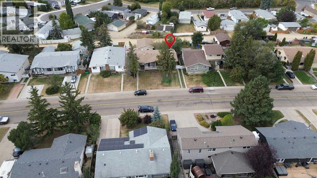 36 Page Avenue, Red Deer