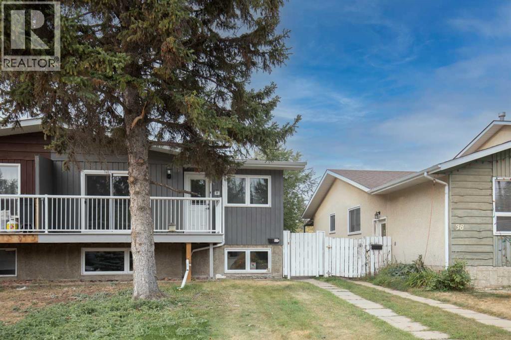 36 Page Avenue, Red Deer