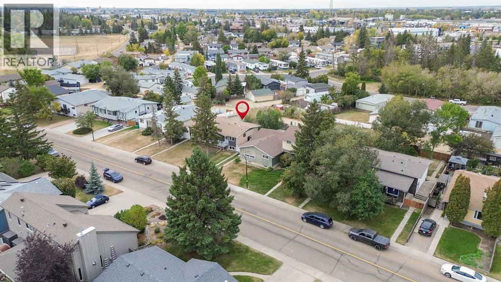 36 Page Avenue, Red Deer