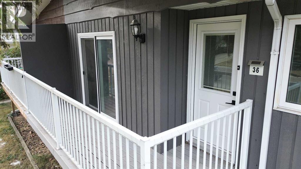36 Page Avenue, Red Deer