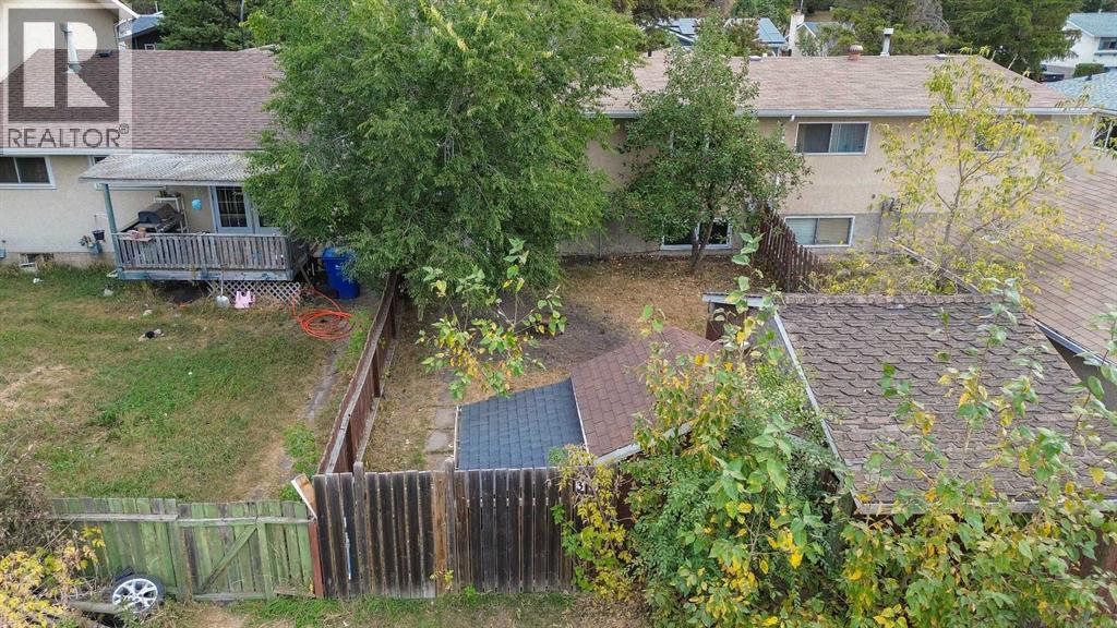36 Page Avenue, Red Deer