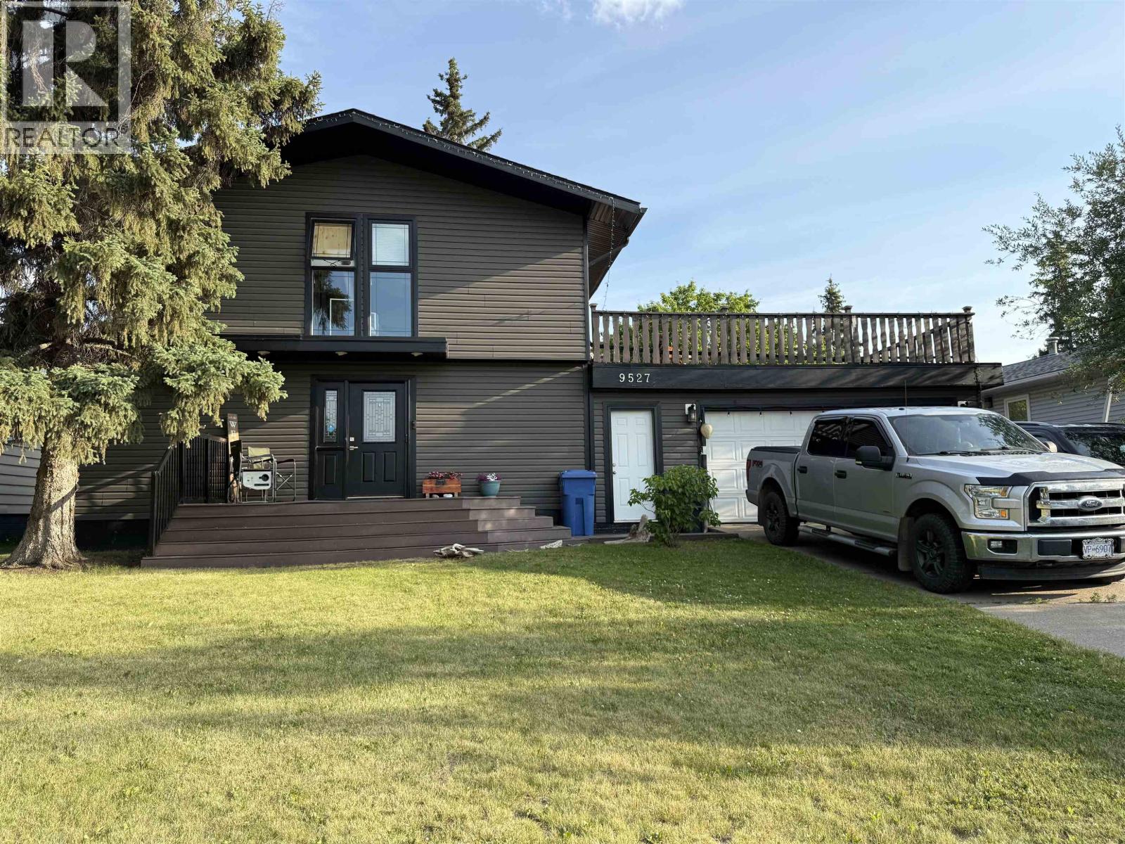 9527 112 AVENUE, Fort St. John