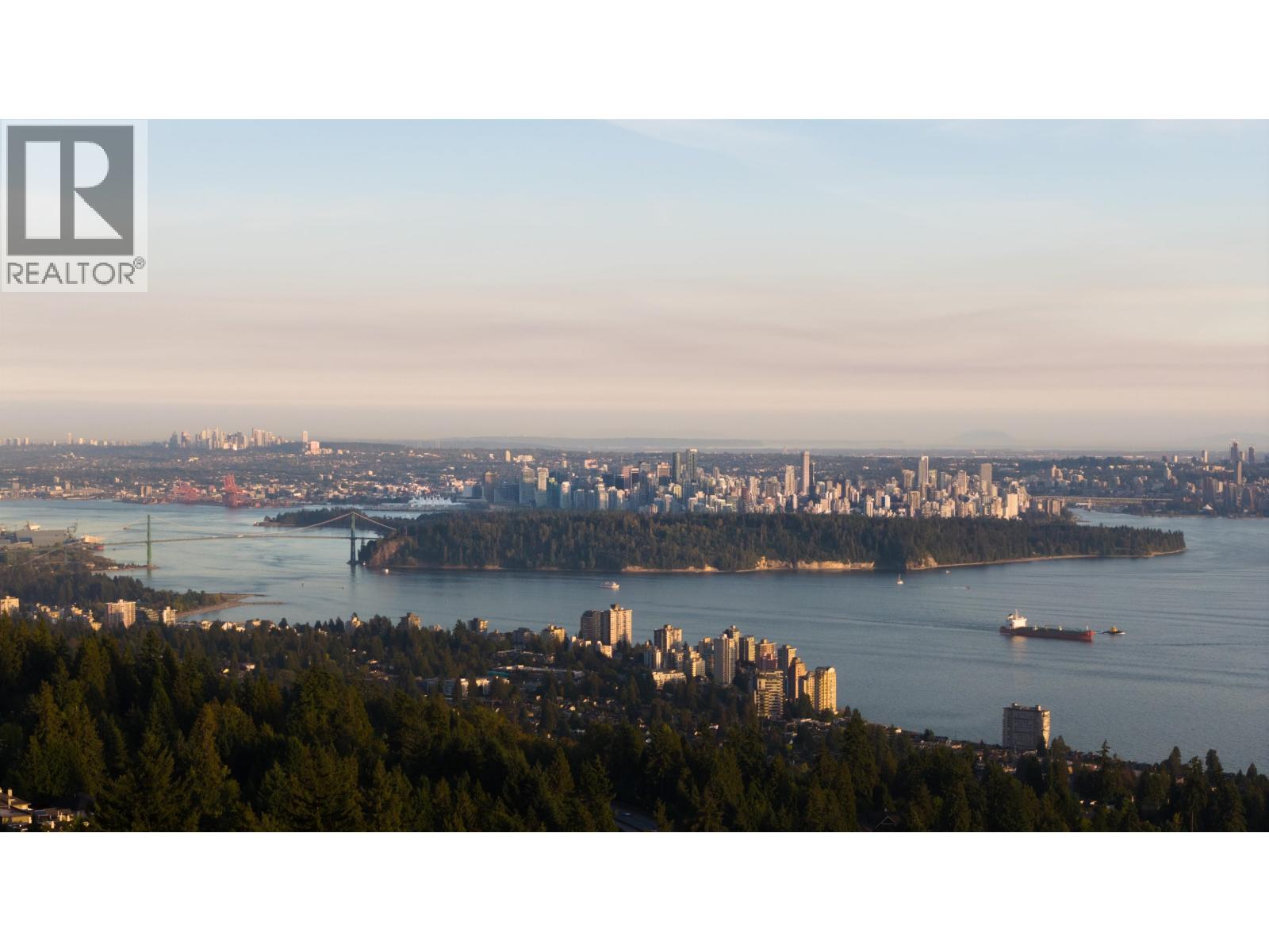 2821 CHIPPENDALE ROAD, West Vancouver