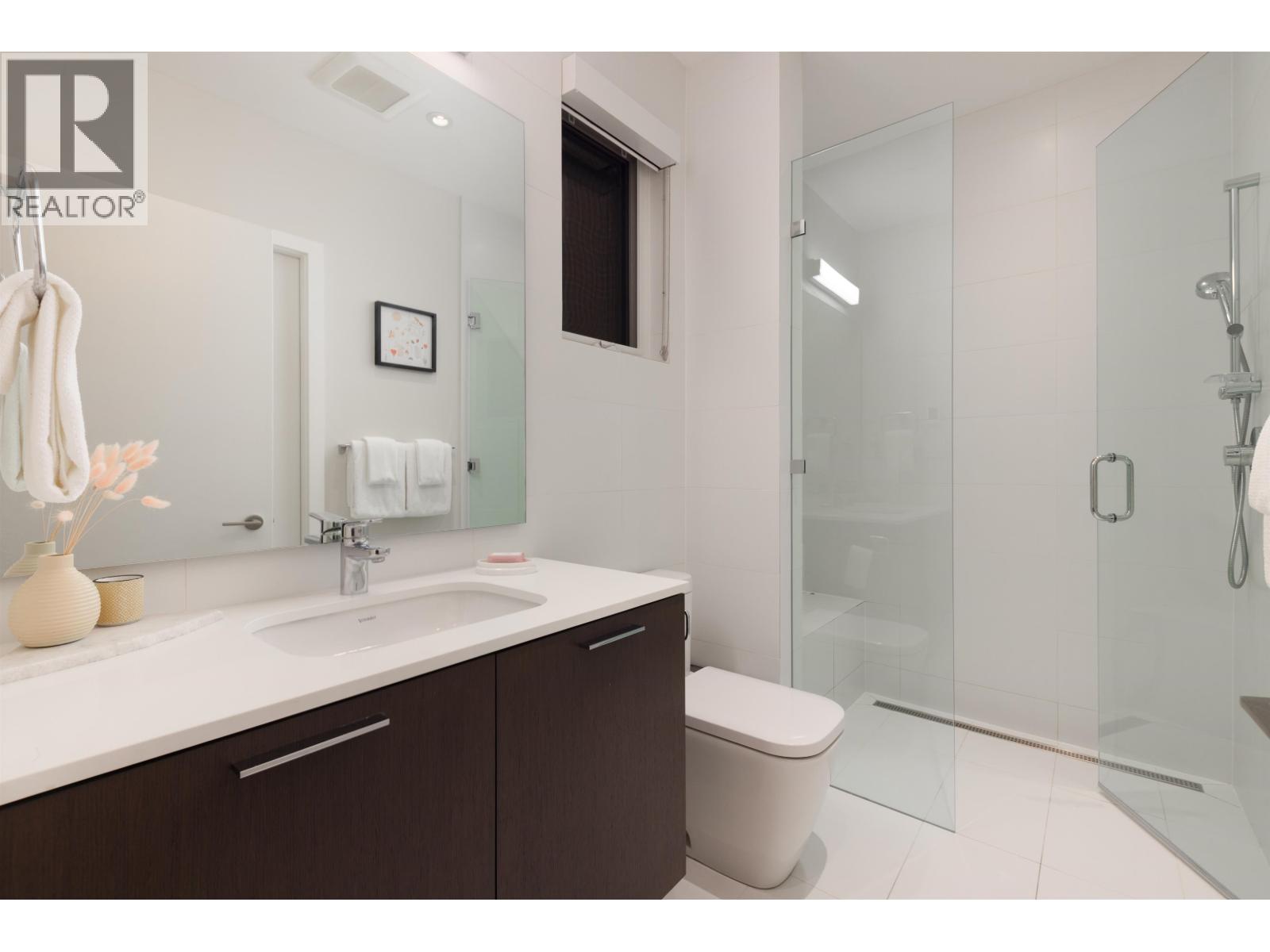 2821 CHIPPENDALE ROAD, West Vancouver