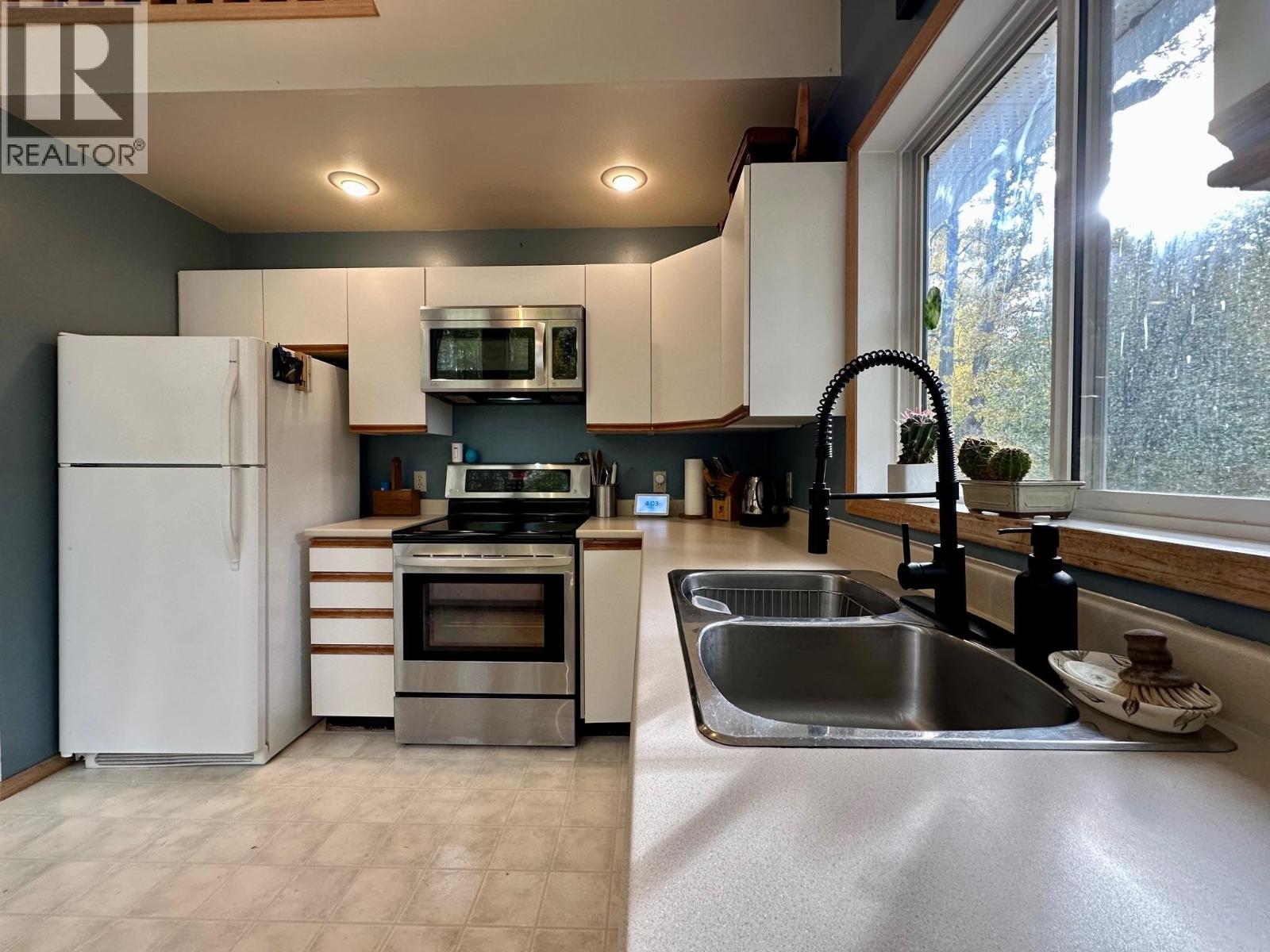1337 FIR STREET, Telkwa