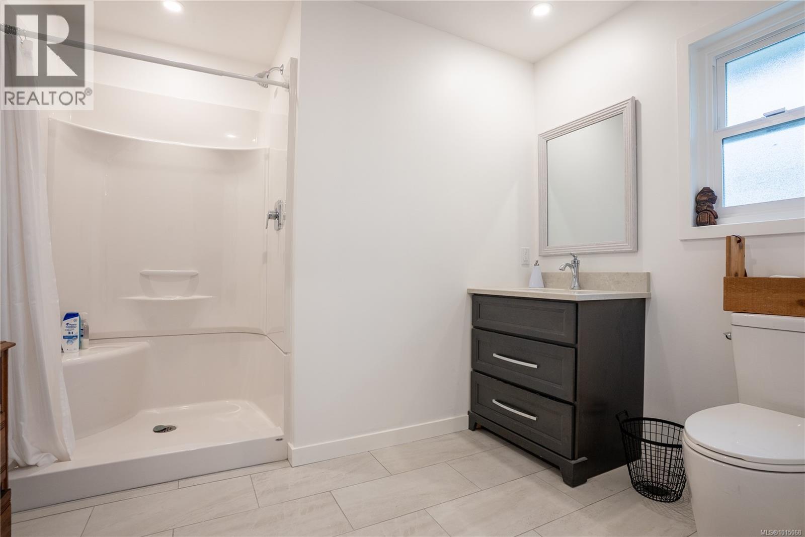  3909 Blenkinsop Road, Saanich