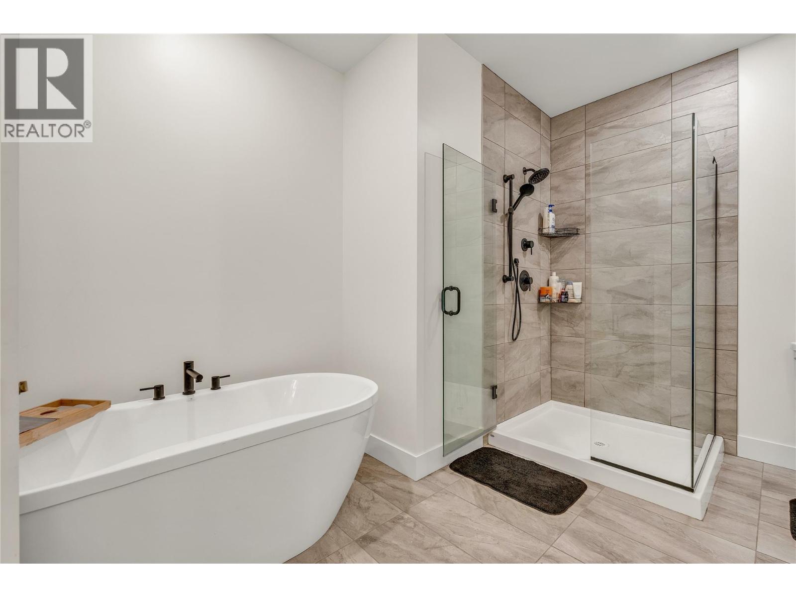 214 3313 Wilson Street, Penticton