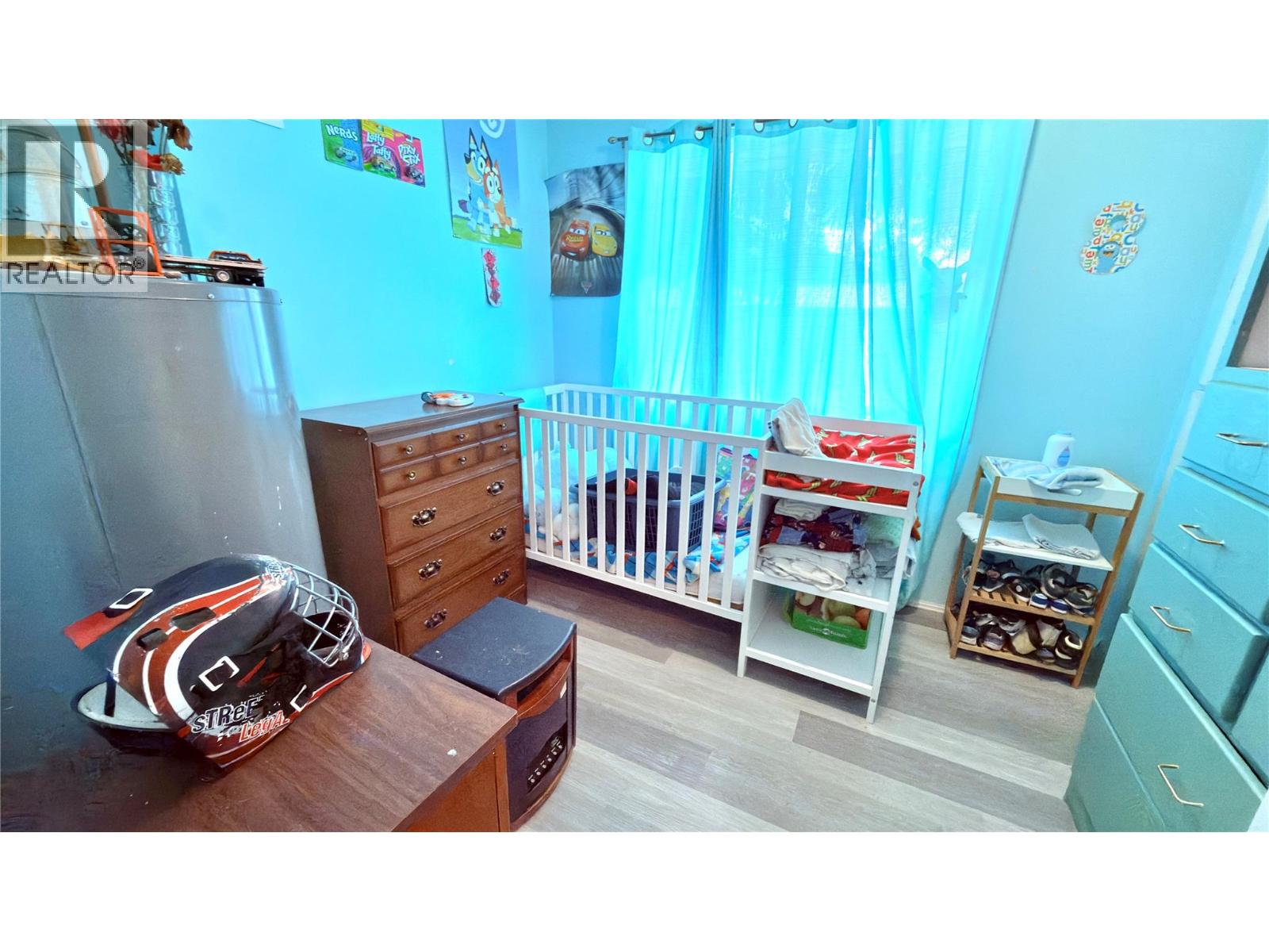 645 STRATHMORE AVENUE - 17