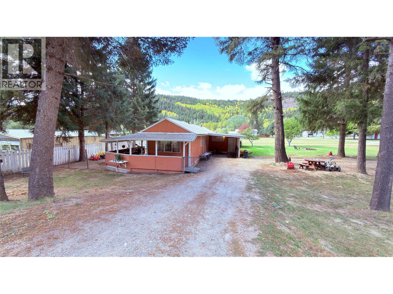 645 STRATHMORE AVENUE - 5