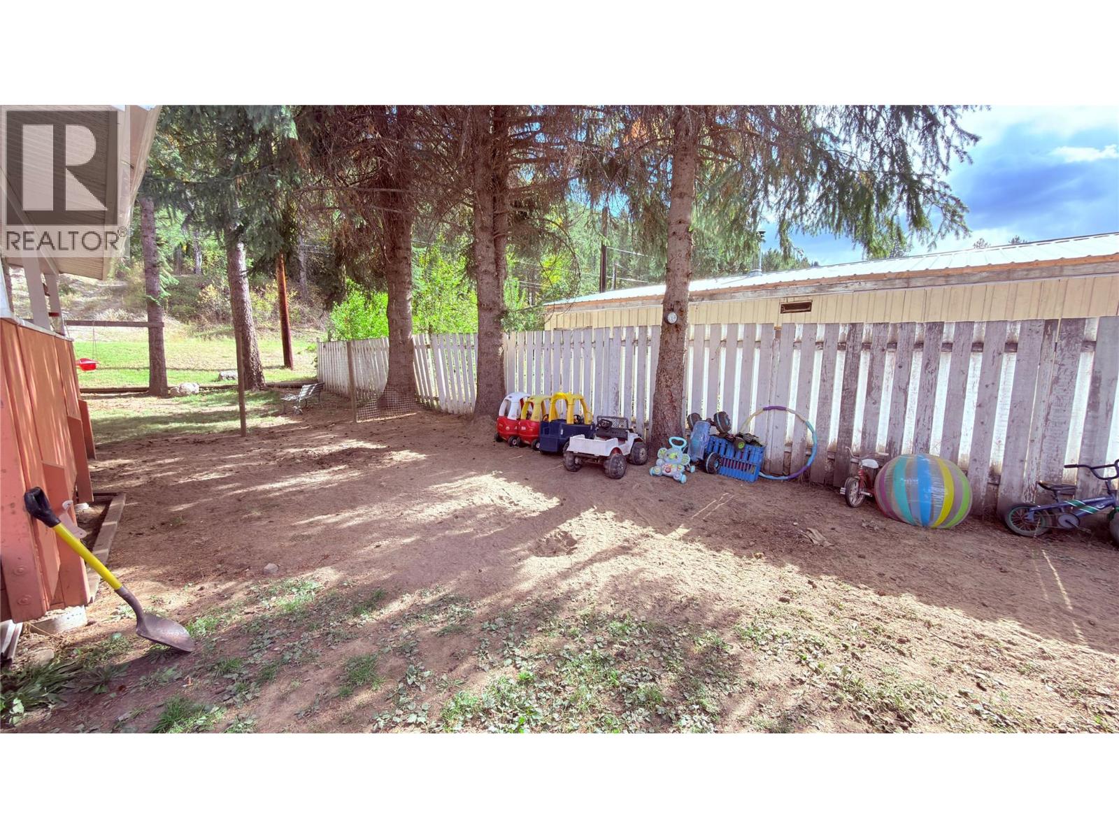 645 STRATHMORE AVENUE - 8