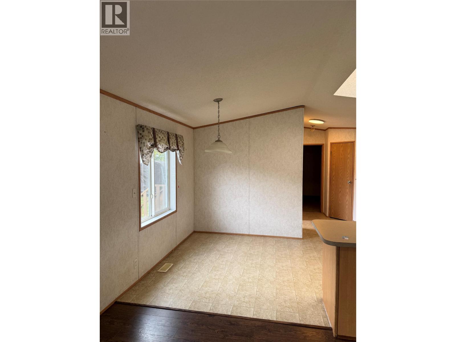 155 Pinewood Crescent, Tumbler Ridge