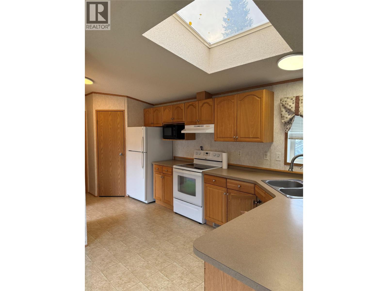 155 Pinewood Crescent, Tumbler Ridge