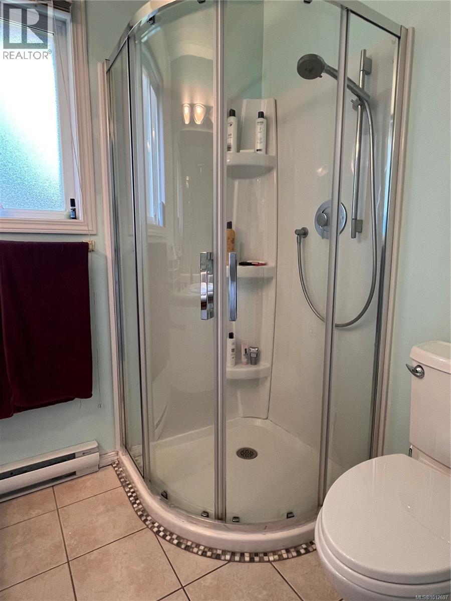  1113 Rock Street, Saanich