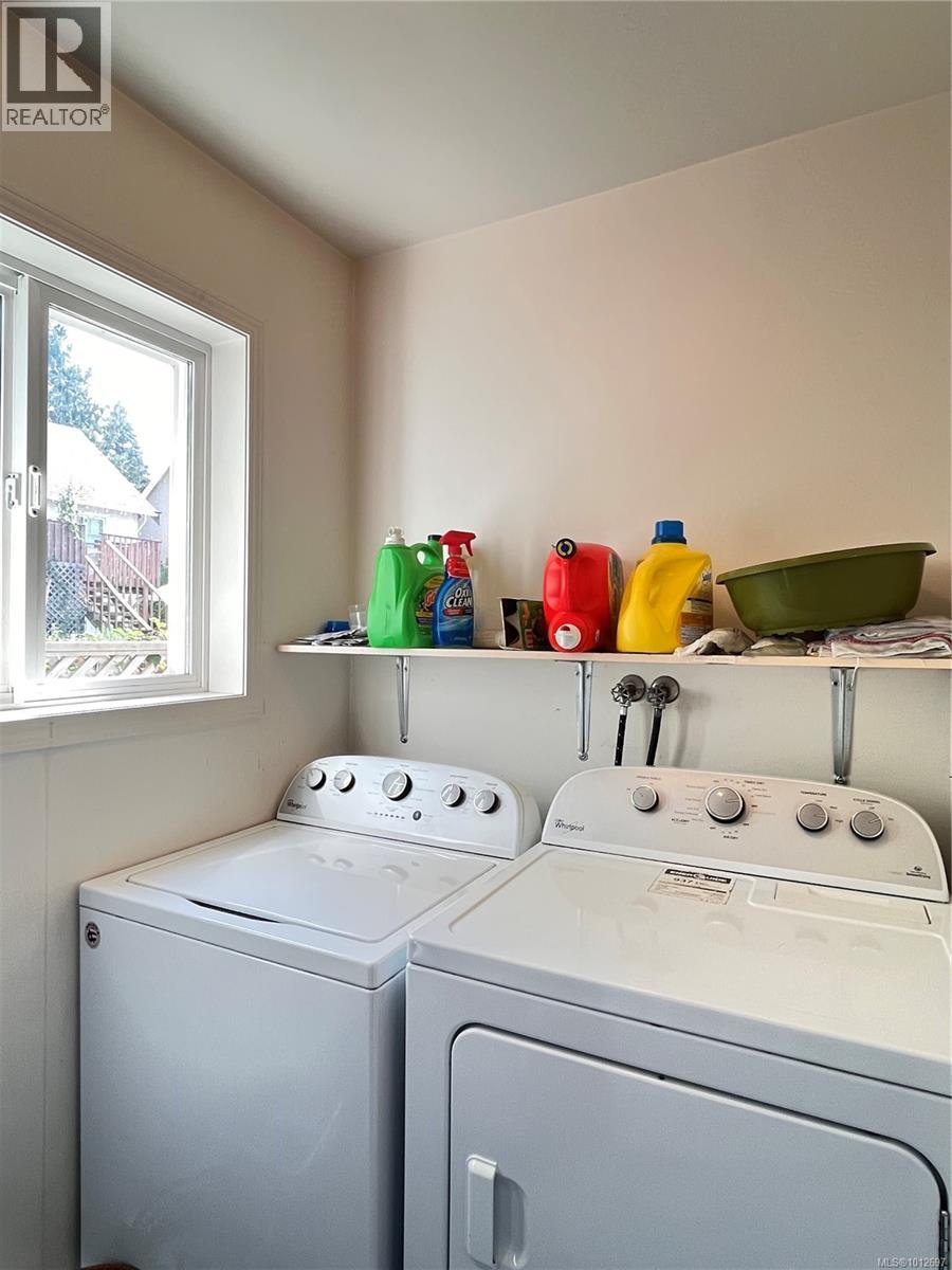  1113 Rock Street, Saanich