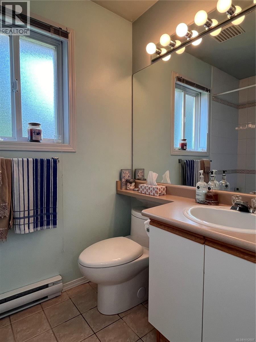  1113 Rock Street, Saanich