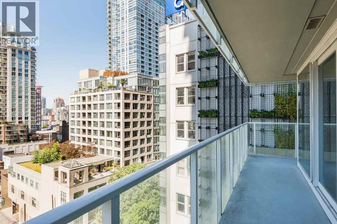 1001 777 RICHARDS STREET, Vancouver