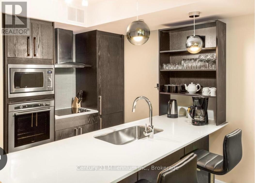 #6412-6414 9 HARBOUR STREET E - 3
