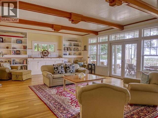 2916/20 MALASPINA PROMENADE, Savary Island