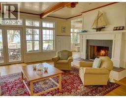 Family room - 2916/20 Malaspina Promenade, Savary Island, BC  Photo 13