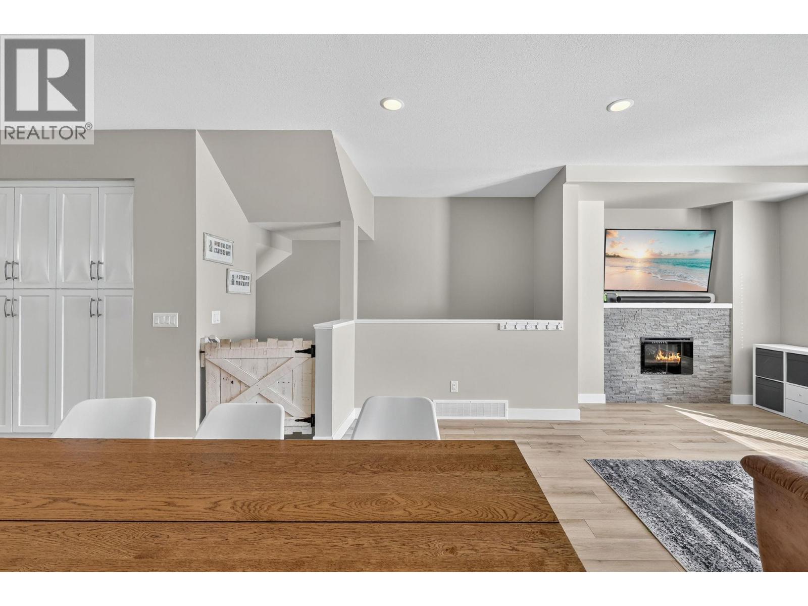 2490 Tuscany Drive Unit# 14, West Kelowna