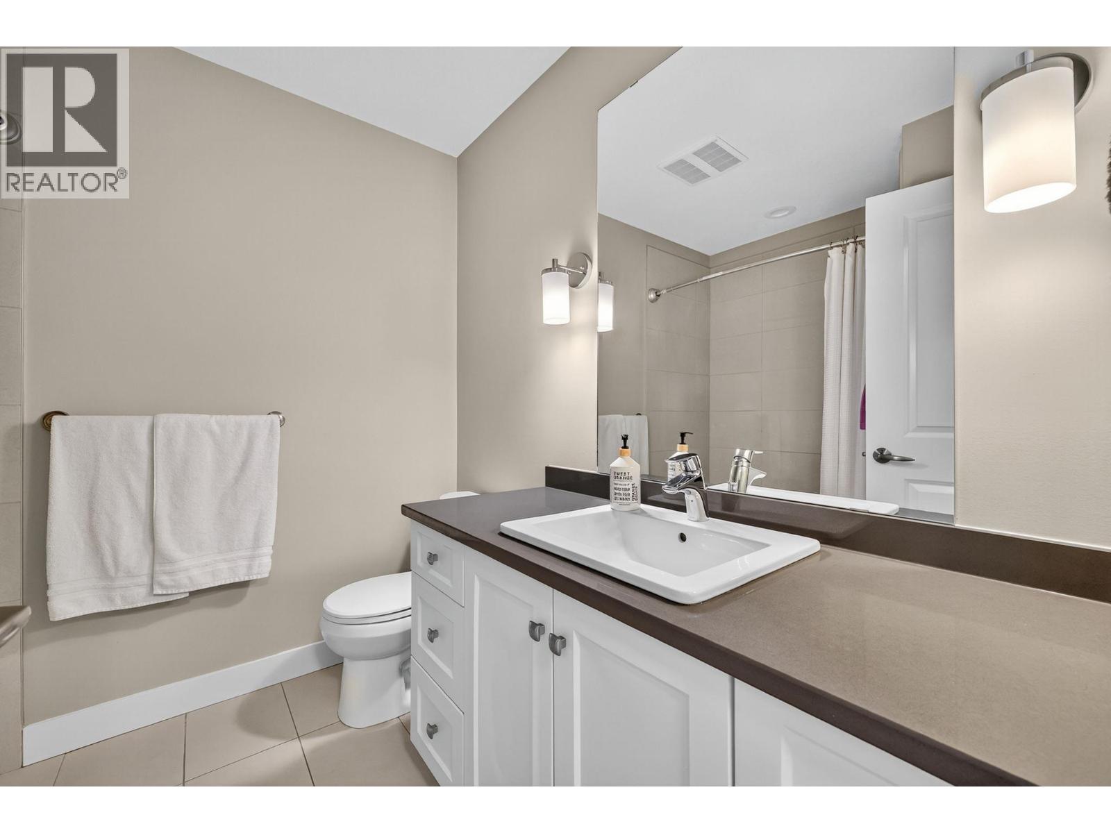 2490 Tuscany Drive Unit# 14, West Kelowna
