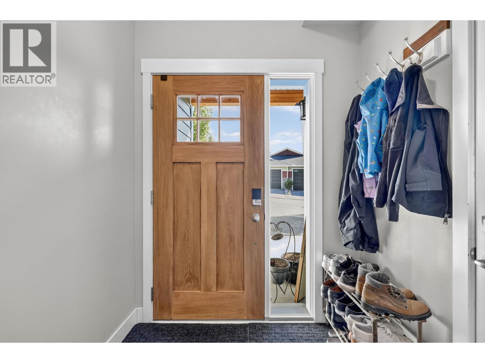 2490 Tuscany Drive Unit# 14, West Kelowna