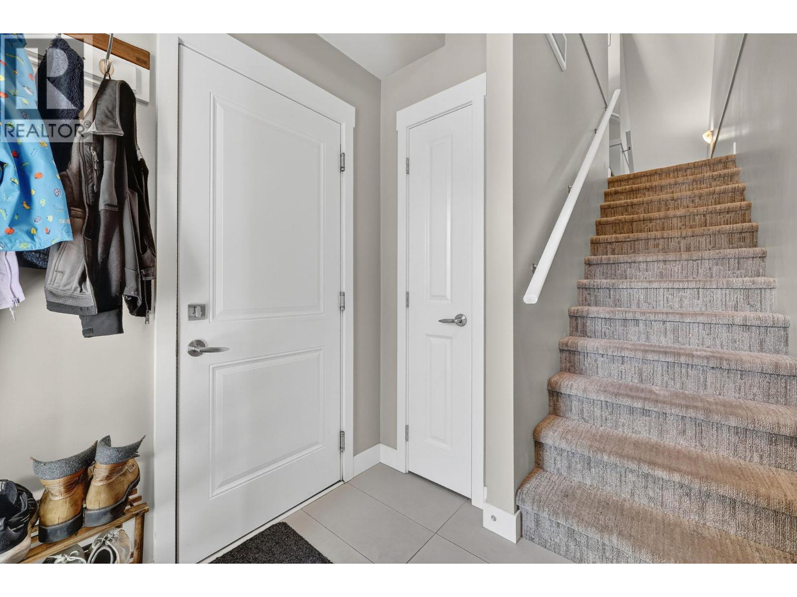 2490 Tuscany Drive Unit# 14, West Kelowna