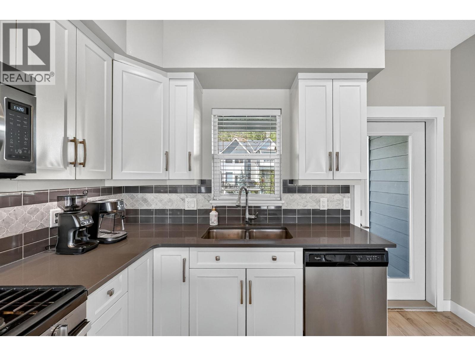 2490 Tuscany Drive Unit# 14, West Kelowna