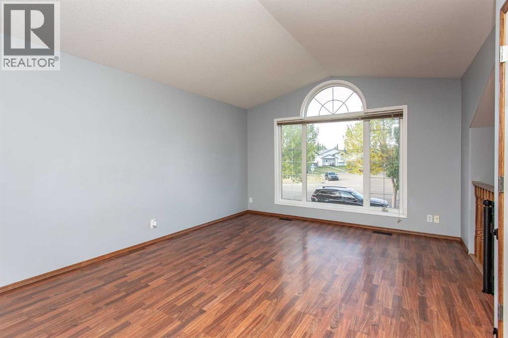 31 Old Boomer Road, Sylvan Lake