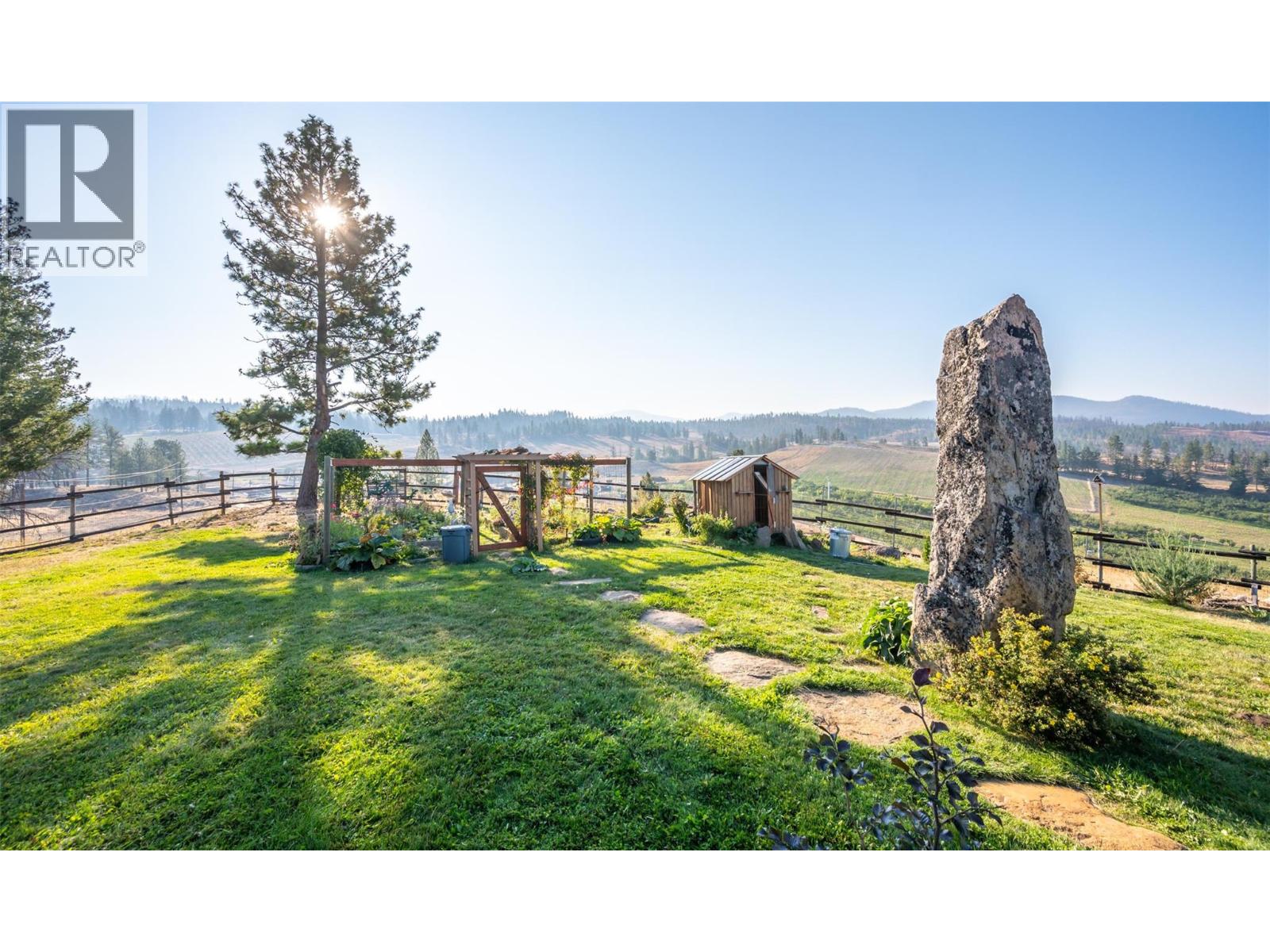 222 Old Camp McKinney Road, Oliver